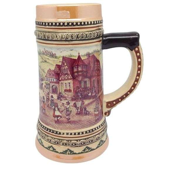 OktoberfestHaus German Ceramic Beer Stein