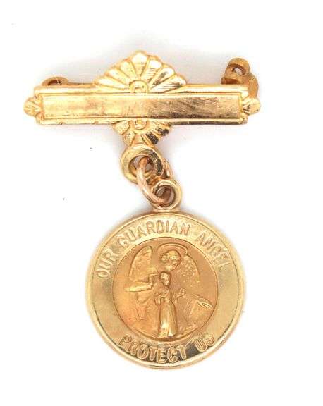 Sweet 14K YG Guardian Angel Pin