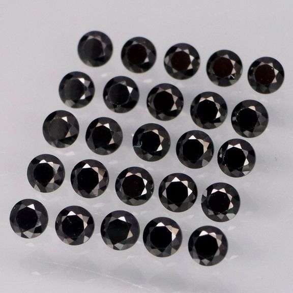 Diamond black! 2.82ct set of 2.8mm untreated Spinels!
