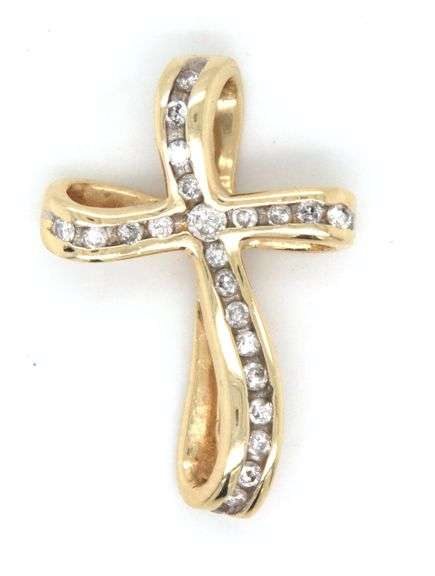 14kt Yellow gold diamond cross pendant