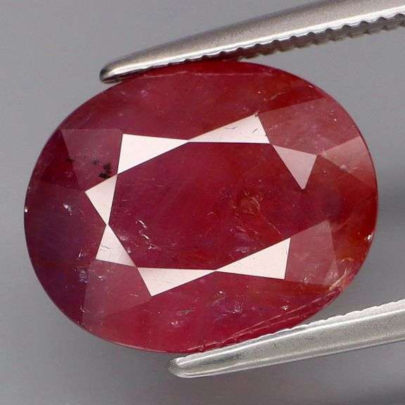 Huge! Bi-color! Translucent! UNTREATED! 5.26ct Winza Ruby!