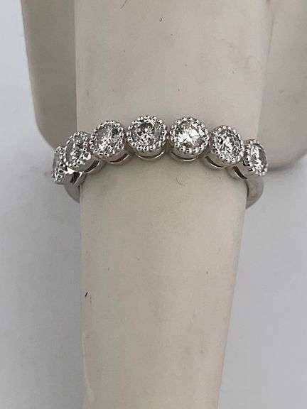 CERTIFIED BRAND NEW LADIES 14K WHITE GOLD AND DIAMOND BAND