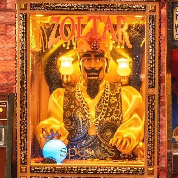 Zoltar Speaks Mini Fortune Teller Machine