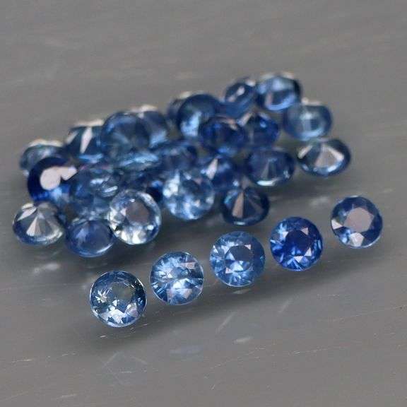 Heated only! 2.01ct pure ink blue Sapphire set from Madagascar