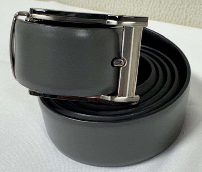 Fine Quality Gray and Black Reversable Leather Belt