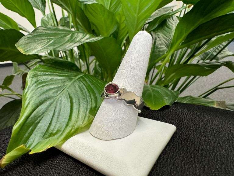 Sterling Silver Gemstone Natural Garnet Ring Size 10