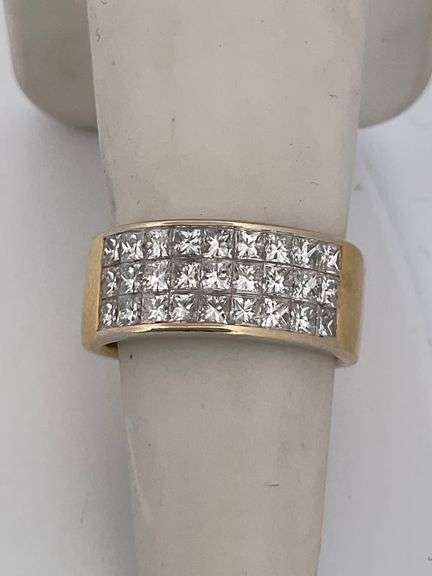 Certified Ladies 18k Gold And Diamond  Band