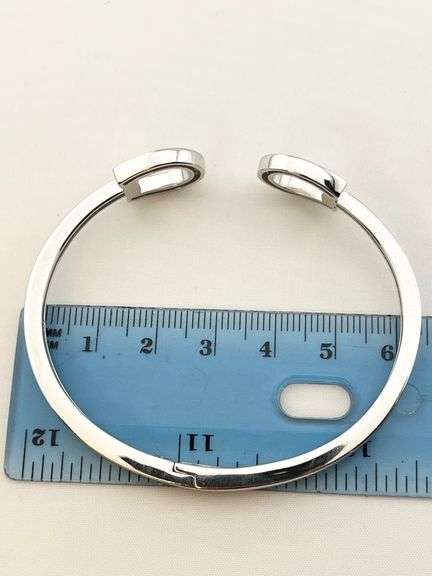 925 Sterling Silver Two Horsebit Motifs With End Design As Half Saddle Details Bangle