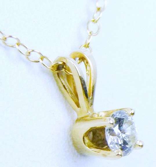 14K Gold Diamond Pendant & Chain