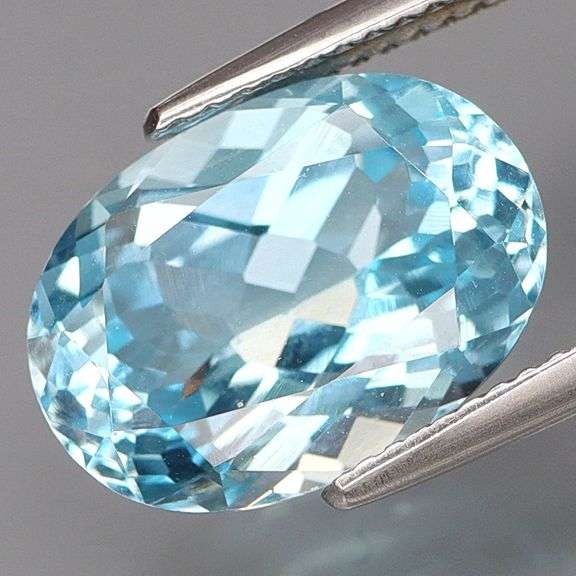 Impressive 7.65ct VS grade Swiss blue Brazilian Topaz
