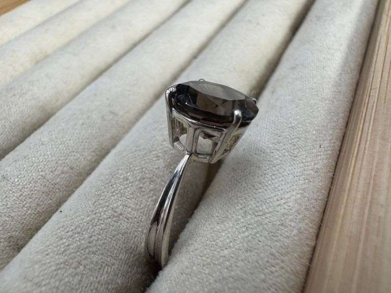 Sterling Silver Smoky Quartz Gemstone Ring Size 7