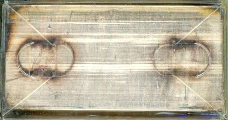 PHYSICAL SILVER 100 Oz pure .999 Fine Silver Engelhard bar in plastic. Unique Serial #