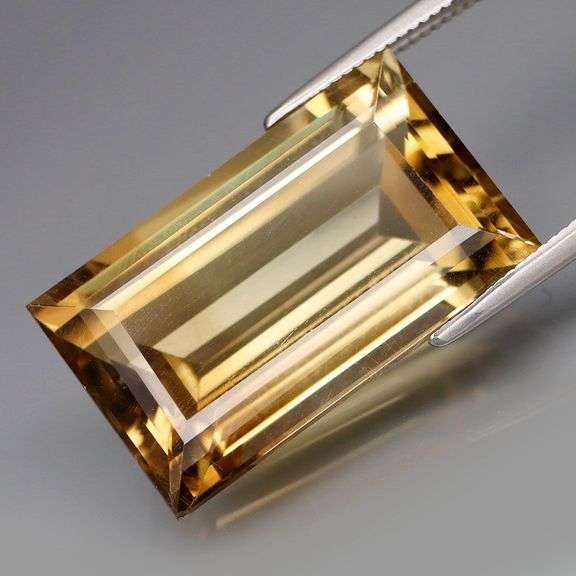Impressive 16.95ct richly colored emerald cut Citrine! Untreated!