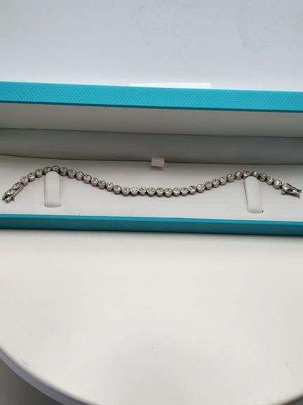 Very rare natural Mine Cut Diamond Bracelet in silver