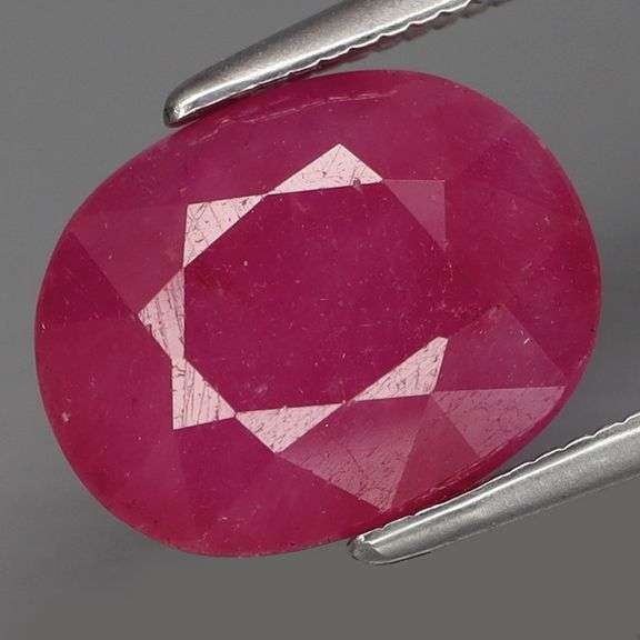 Heavy! 6.85ct violet red Madagascar Ruby!!!