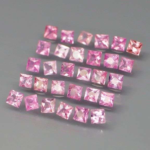 Radiant princess cut! 3ct pure pink Sapphire set!