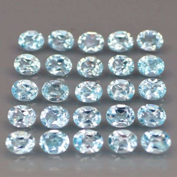 Glittering! 25 piece 11.47ct full fire baby blue Topaz set!