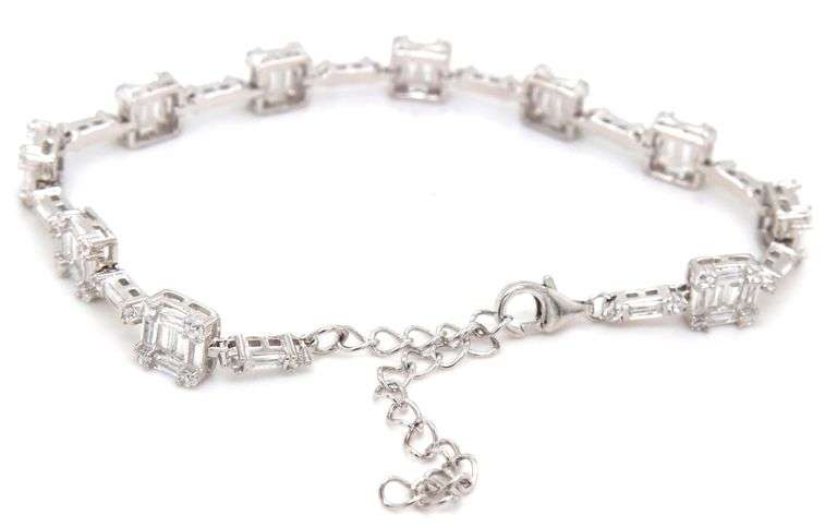 925 Sterling silver princess and round cubic zirconia bracelet