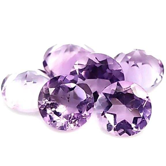 Glittering 13.45ct round cut Bolivian Amethyst set