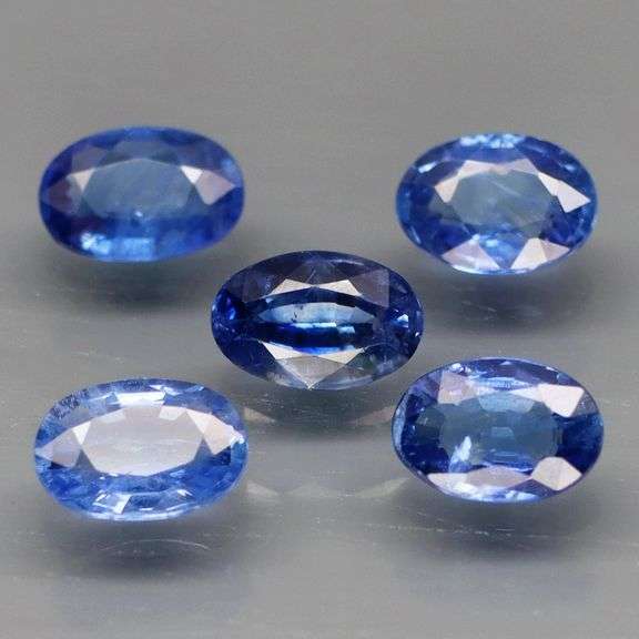 Exquisite 2.76ct 5 piece REAL cornflower Sapphire set! Heated only!