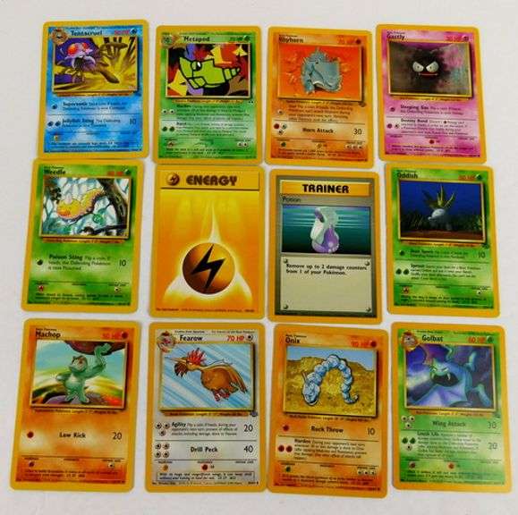 12 Pokémon 1999 Trade Cards