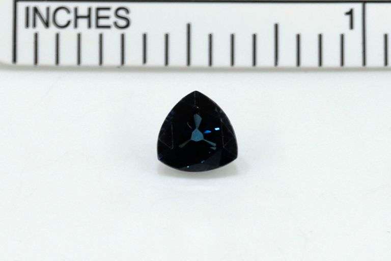 Natural Sapphire Trillion