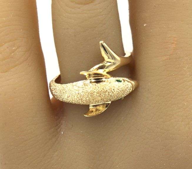 14kt Yellow gold emerald eye Dolphin ring