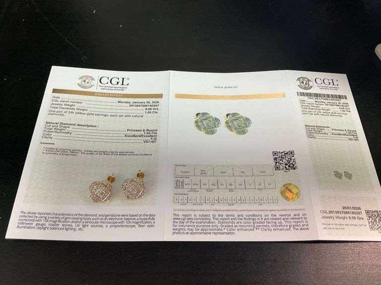 CERTIFIED BRAND NEW 14K YELLOW GOLD DIAMOND STUD EARRINGS