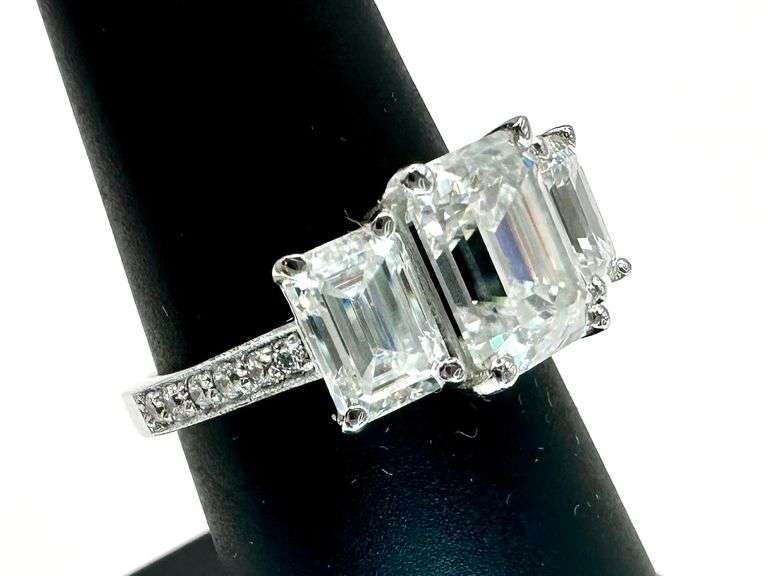 14 Kt White Gold Plate 5.25 Ctw 3 Stone Emerald Cut Ice White Fire Moissanite Ring