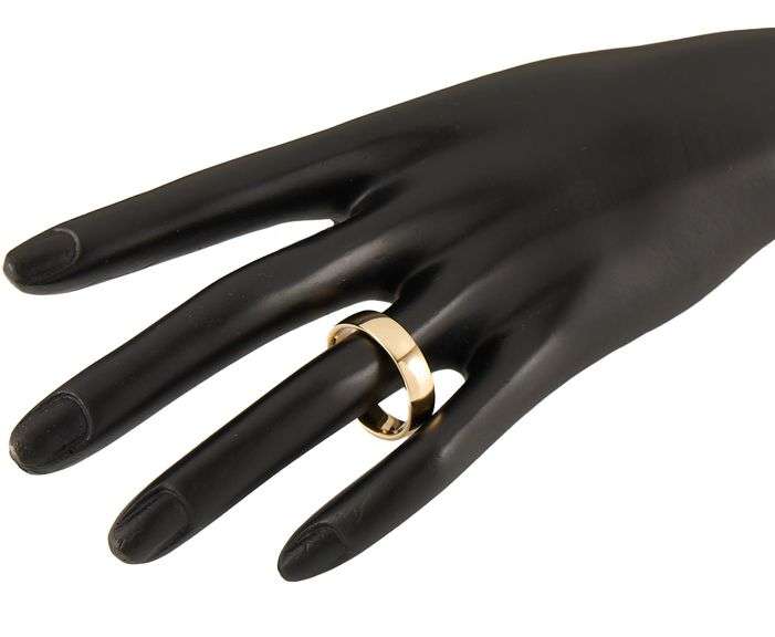 Gents Polished 6.0MM Wedding Band Ring in 18K