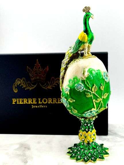 Imperial Russian Fabergé Egg Trinket Box – Gold Décor, Austrian Crystals, Handmade