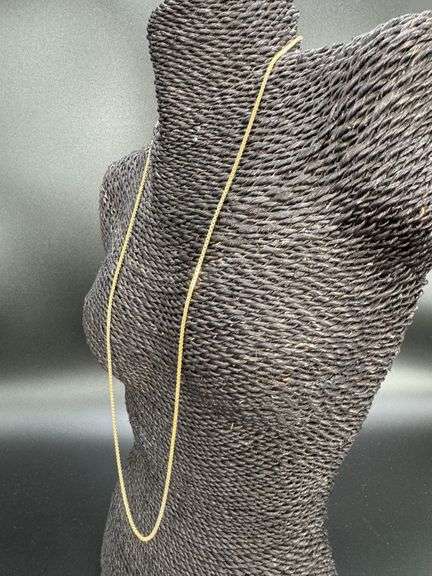 10k Yellow Gold-Hollow Round Box Link Chain 1.8mm Necklace 28"