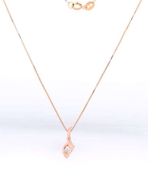 10kt Rose gold diamond pendant on chain necklace