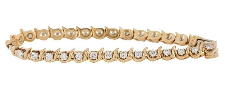 3.60ctw Round Diamond Curve Link Tennis Bracelet in 14K