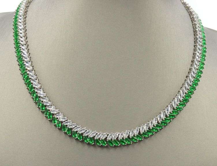 925 Sterling silver leaf style green and white cubic zirconia necklace