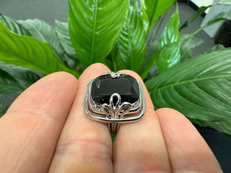 Black CZ Unique Solitaire Polished Cutout Ring Sterling Silver Band Size 8