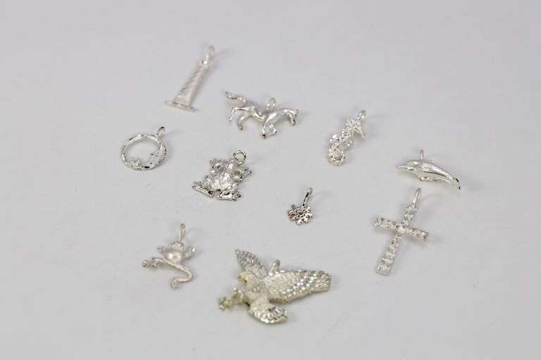 Sterling Silver Vintage Pendant Assortment Various Sizes & Styles (10 Pendant Lot)