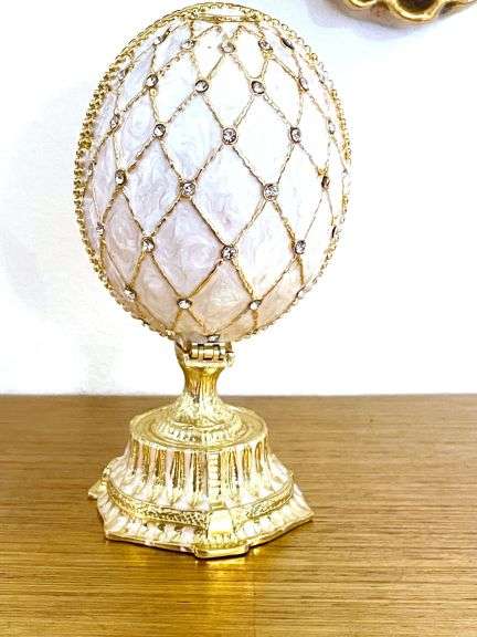 Beige Fabergé-Style Imperial Trinket Egg