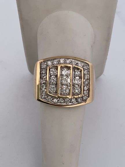 MEN'S CERTIFIED 10K YELLOW GOLD DIAMOND RING