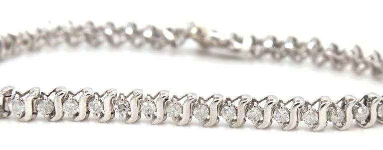 14kt White gold 1.45ctw diamond S link tennis bracelet