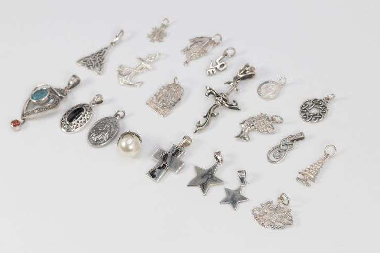 Sterling Silver Pendant Assortment Various Sizes & Styles (20 Pendant Lot)