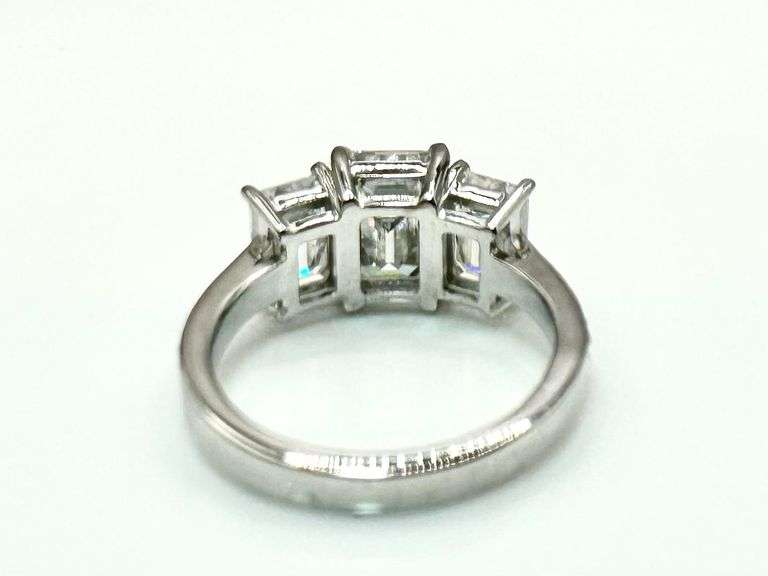 14 Kt White Gold Plate 5.25 Ctw 3 Stone Emerald Cut Ice White Fire Moissanite Ring