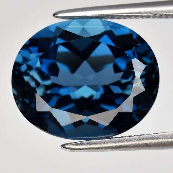 Outstanding 5.50ct VS clarity London blue Topaz