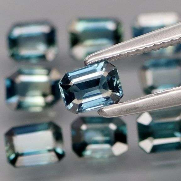 Exquisite 2.34ct 9 piece real Australian Sapphire set!