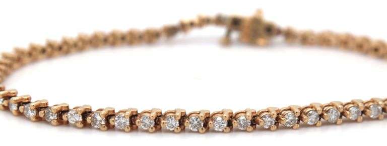14kt Yellow gold round brilliant cut diamond tennis bracelet