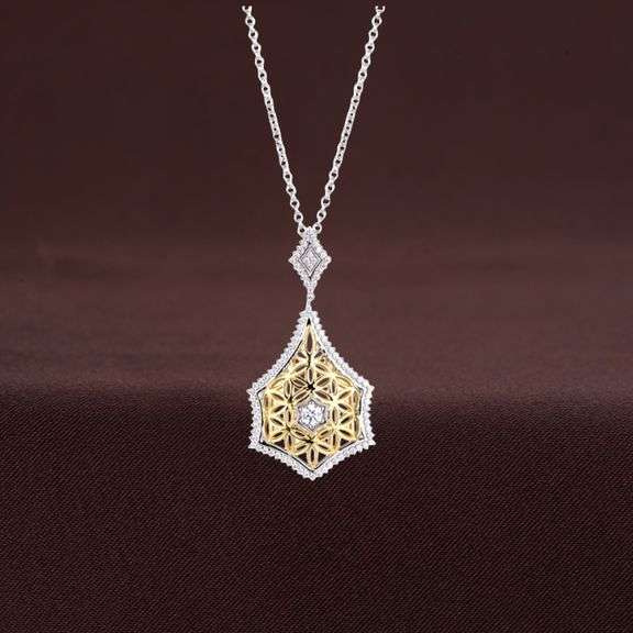Beautiful Lace design Sterling silver with yellow gold plating Pendant