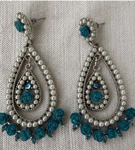 Stylish Fashion Design Earrings