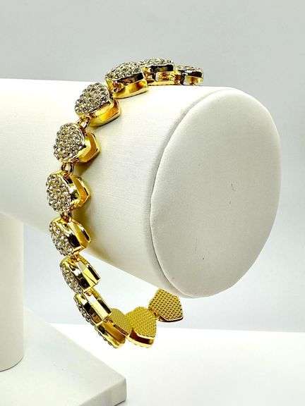 Beautiful 14 Kt Yellow Gold Plated Heart Bracelet