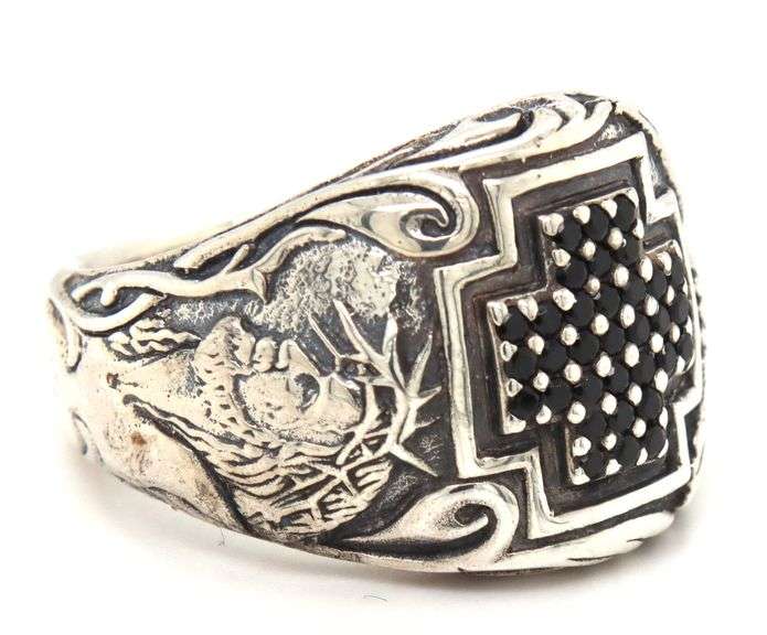 Soul Fetish black sapphire cross ring