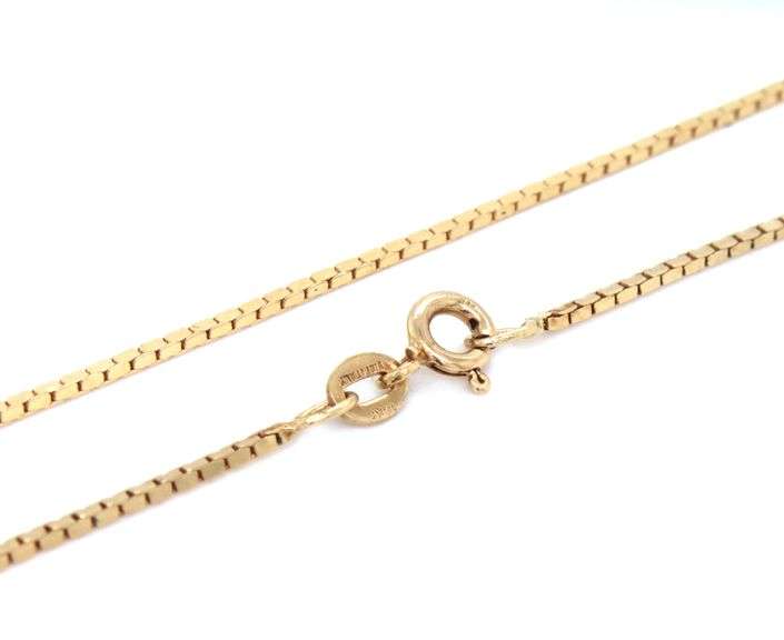 14kt Yellow gold Mirror box chain necklace